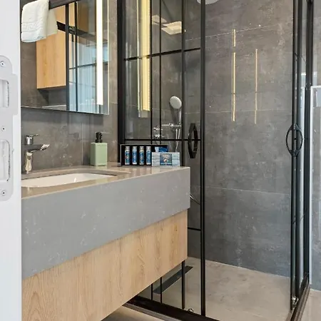 Kadagan Ayasaranda Hotel